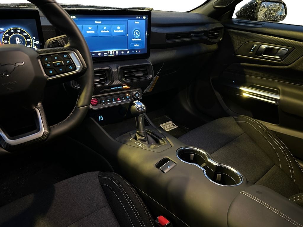 2025 Ford Mustang EcoBoost