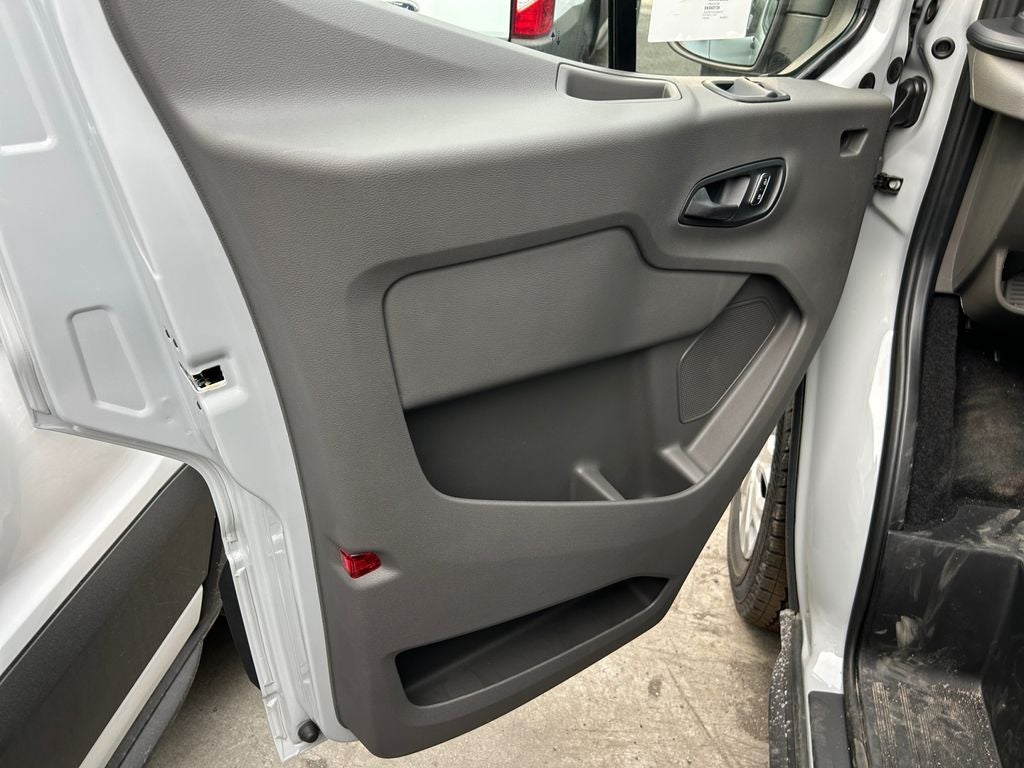 2025 Ford Transit-350 XLT