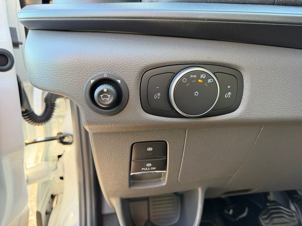 2027 Ford Transit-350 XL