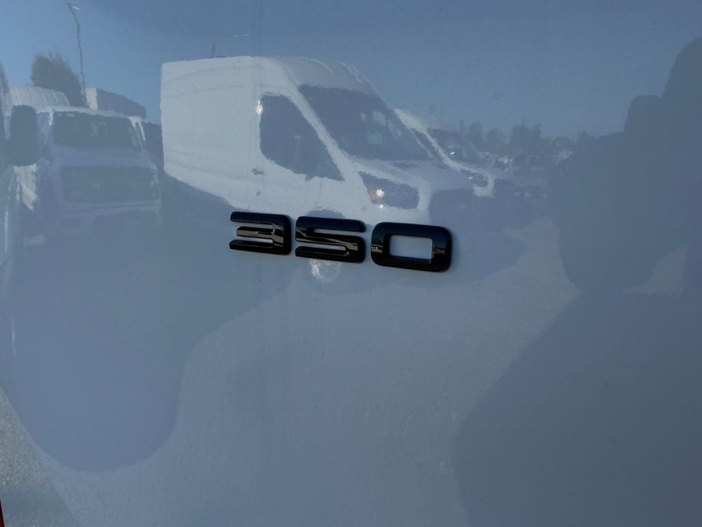 2027 Ford Transit-350 XL