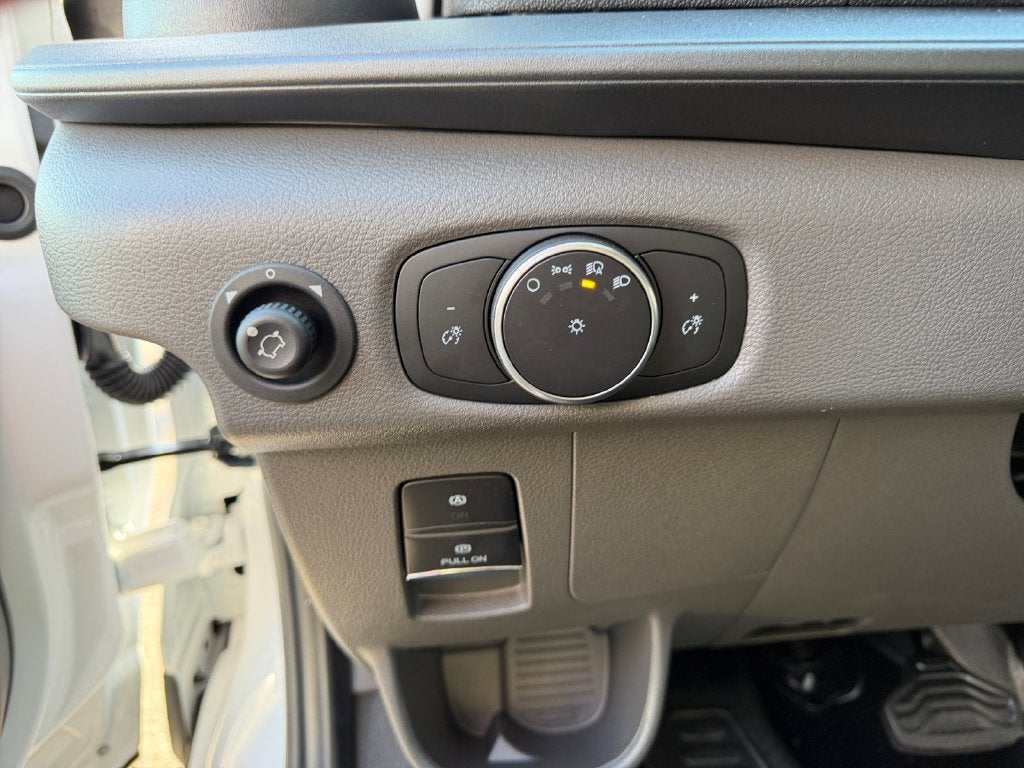 2026 Ford Transit-350 XL