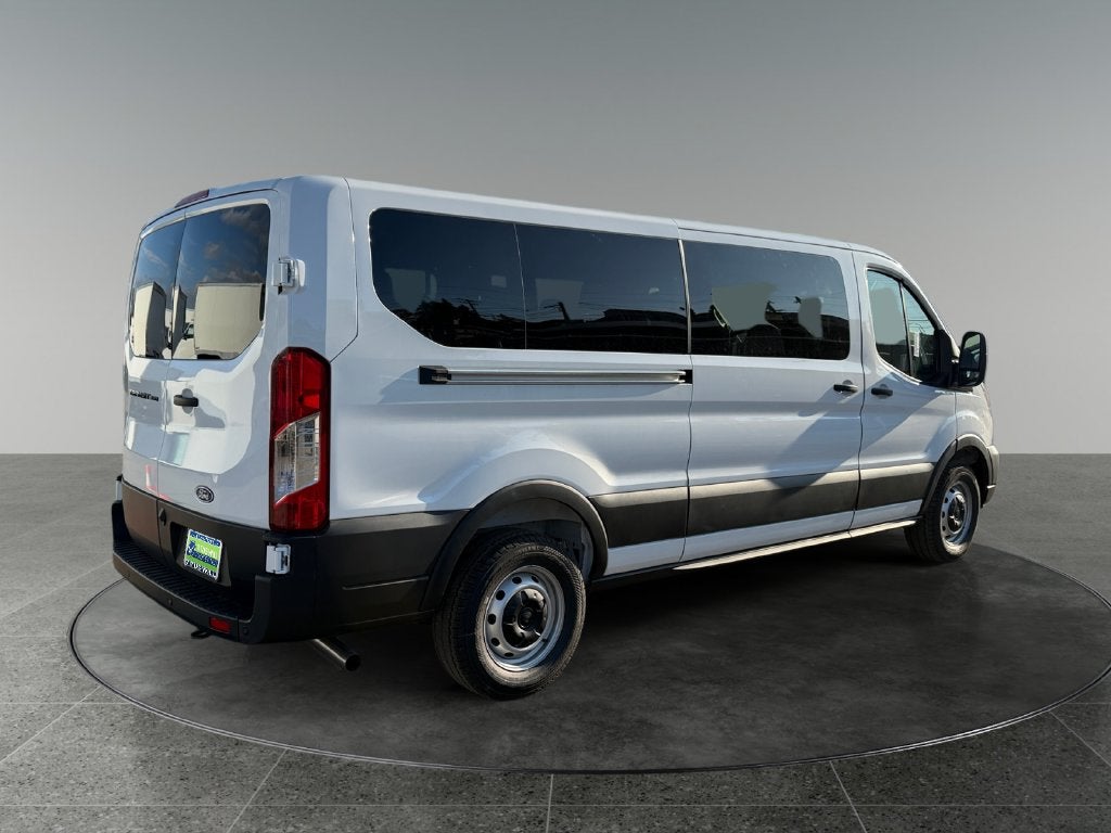 2026 Ford Transit-350 XL