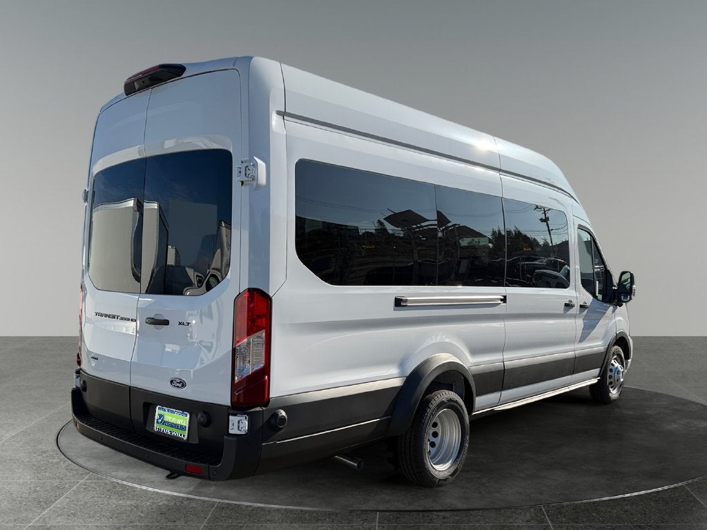 2026 Ford Transit-350 XLT
