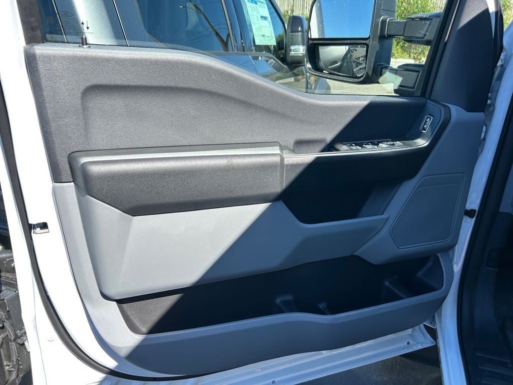 2025 Ford F-450SD XL DRW