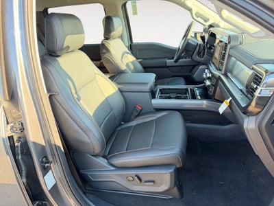 2026 Ford F-550SD Lariat DRW