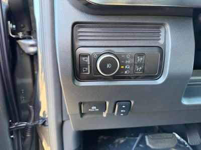 2026 Ford F-550SD Lariat DRW