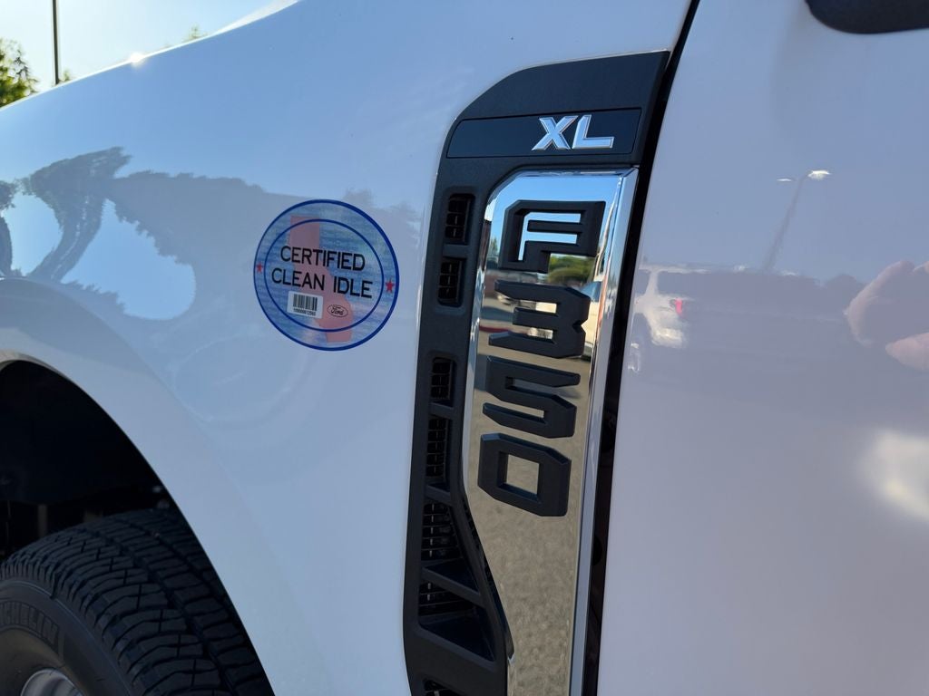 2026 Ford F-350SD XL DRW