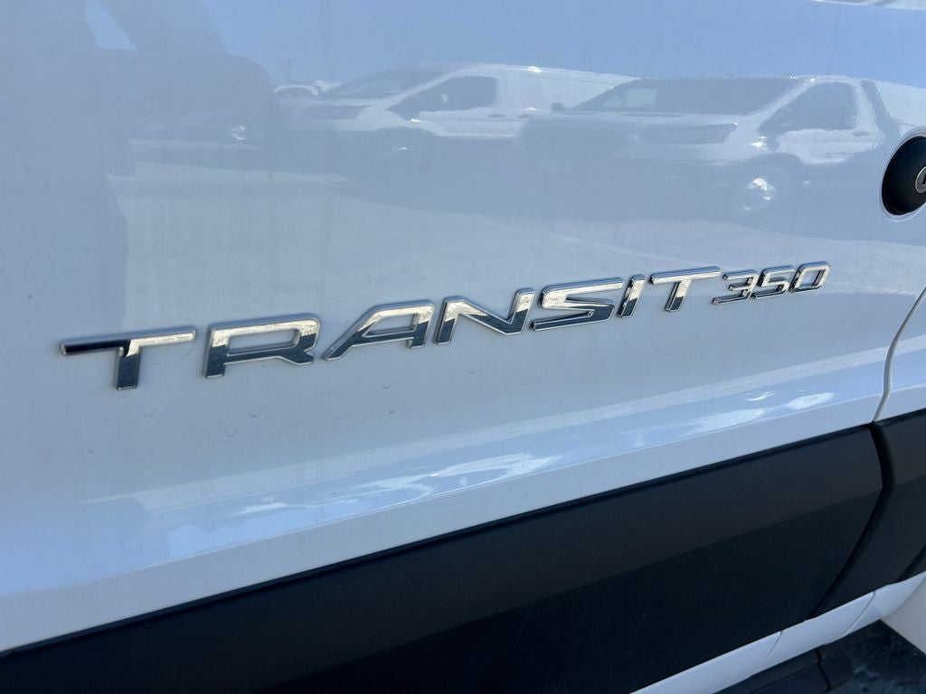 2025 Ford Transit-350 KUV Base