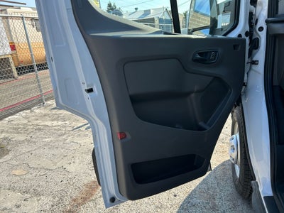 2025 Ford Transit-350 KUV XL