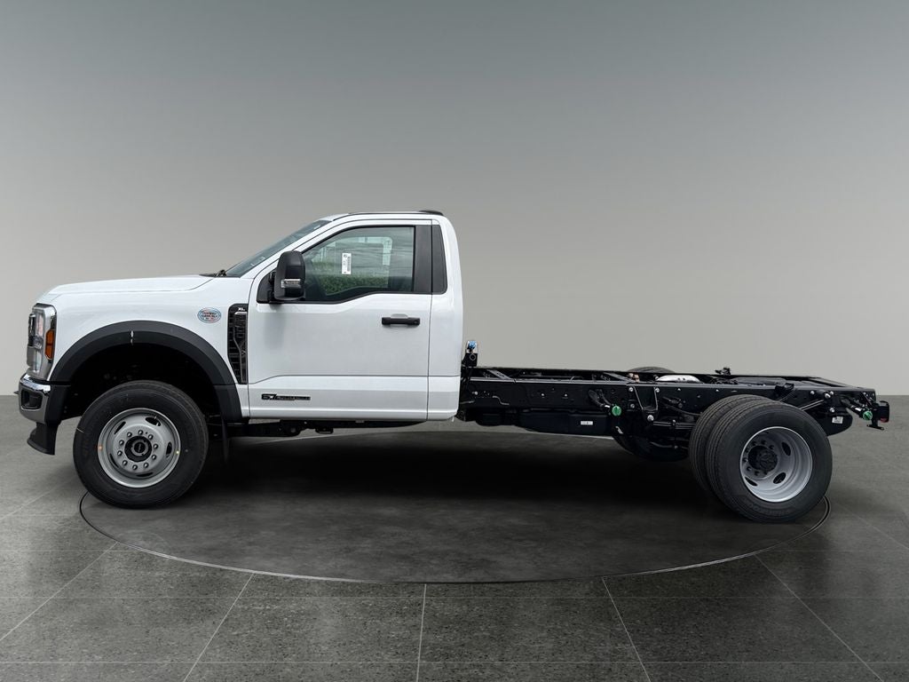 2026 Ford F-600SD XL