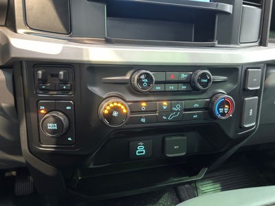 2025 Ford F-600SD XL