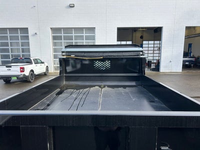 2025 Ford F-600SD XL