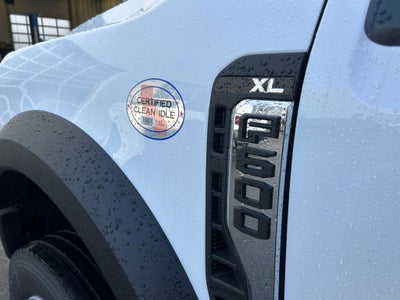 2025 Ford F-600SD XL