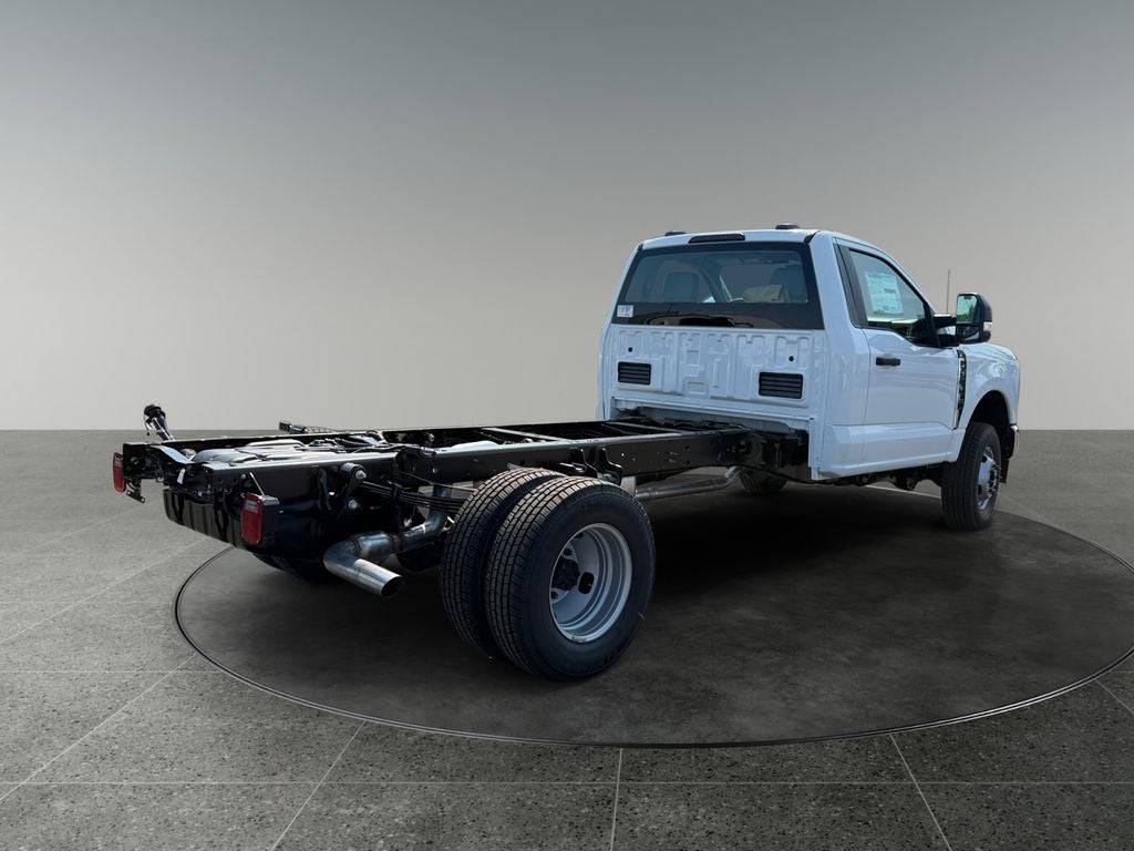 2026 Ford F-350SD XL DRW
