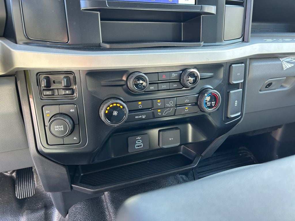 2025 Ford F-550SD XL DRW