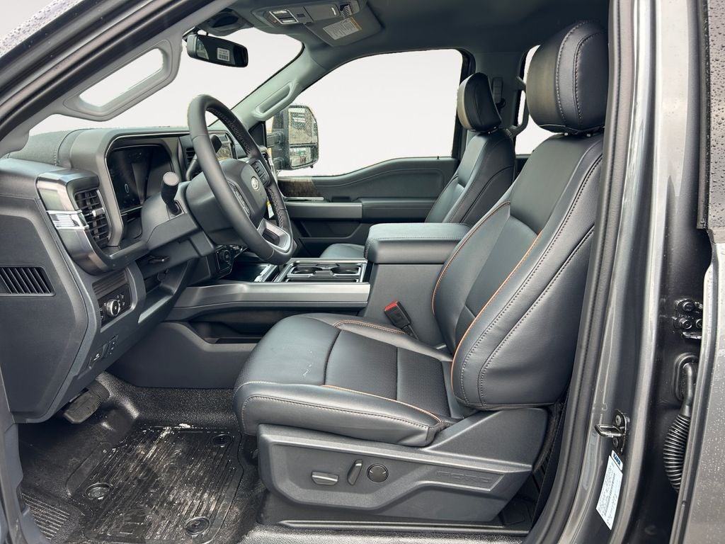 2026 Ford F-550SD DRW