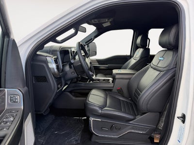 2027 Ford F-550SD Platinum