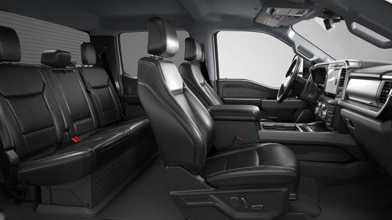 2026 Ford F-550SD Lariat DRW