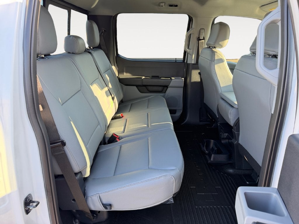 2027 Ford F-550SD XL DRW