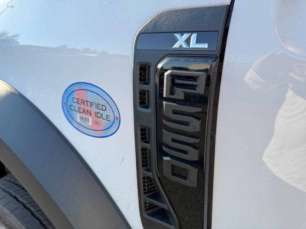2027 Ford F-550SD XL DRW