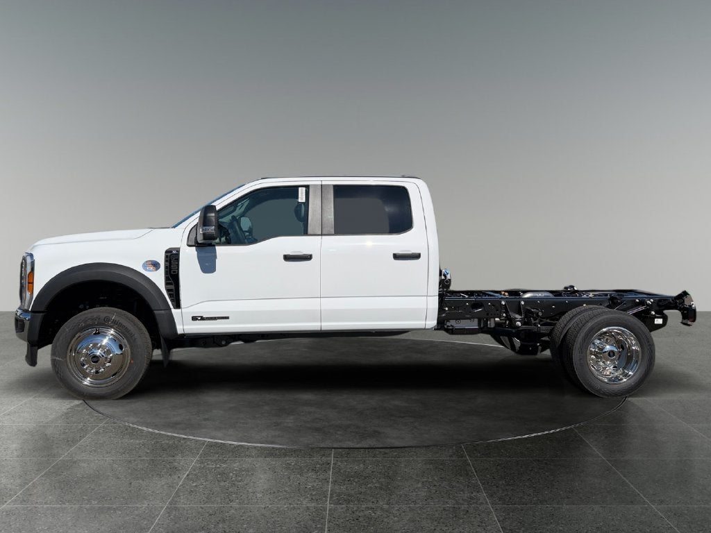2027 Ford F-550SD F-550® XL