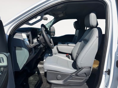 2027 Ford F-550SD F-550® XL