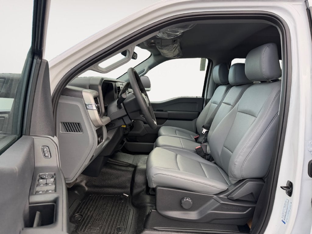 2027 Ford F-550SD XL DRW