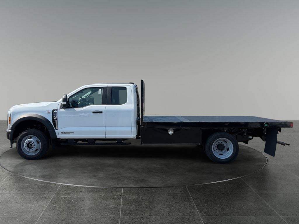 2026 Ford F-550SD DRW