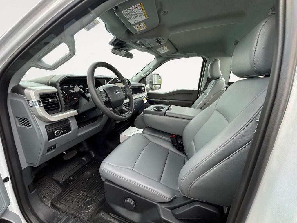 2025 Ford F-550SD XL DRW