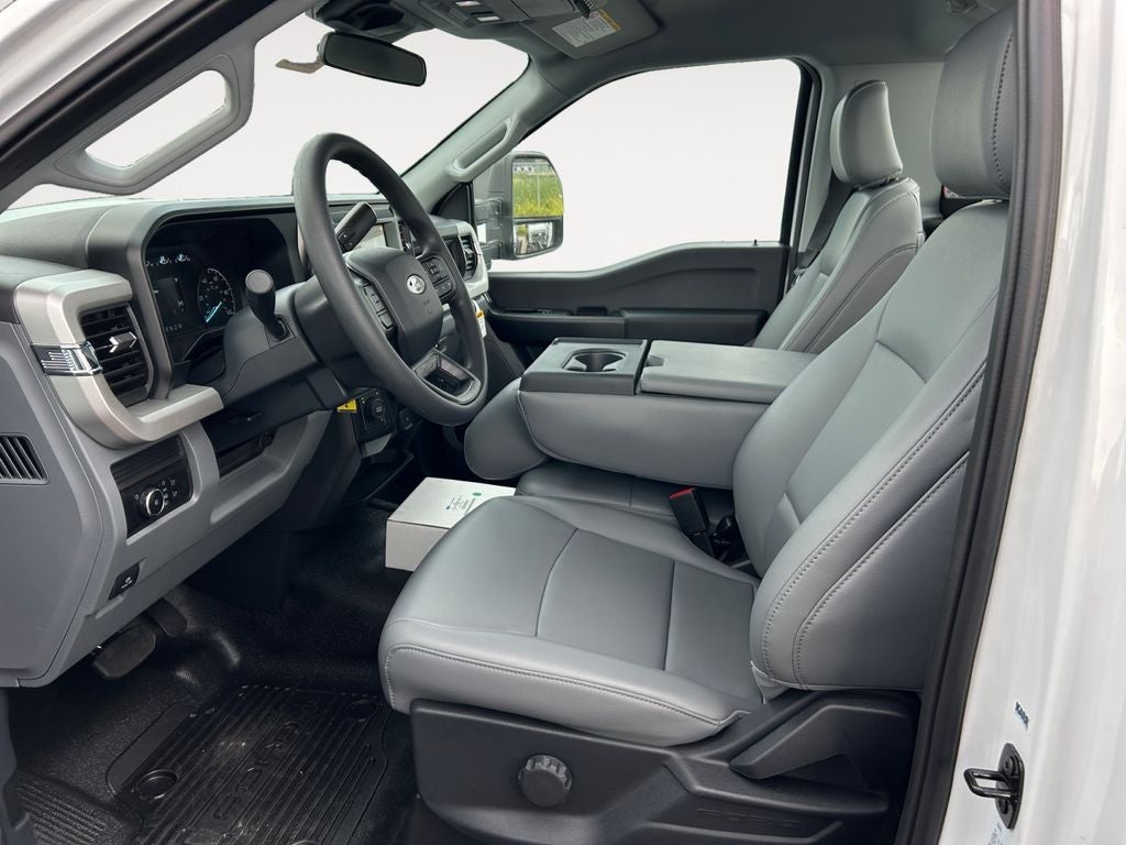 2025 Ford F-550SD XL DRW