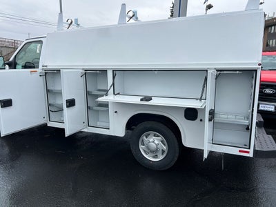 2026 Ford E-350 KUV Base Cutaway