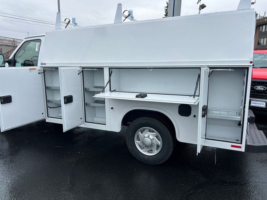 2026 Ford E-350 KUV Base Cutaway