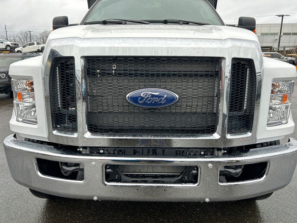 2026 Ford F-750SD Base