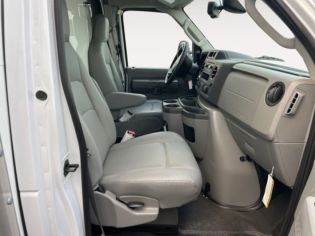 2026 Ford E-450SD Base