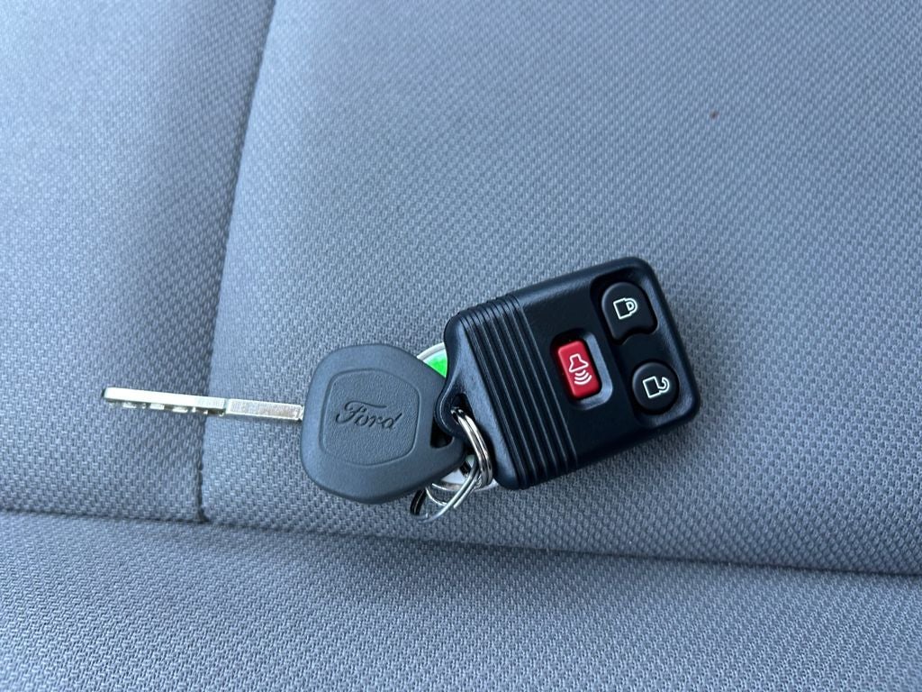 2025 Ford E-450SD Base