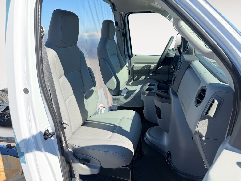 2027 Ford E-450SD Base
