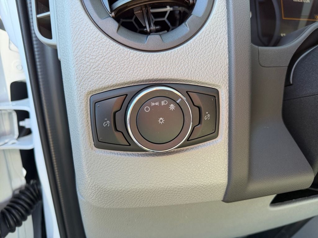 2027 Ford E-450SD Base