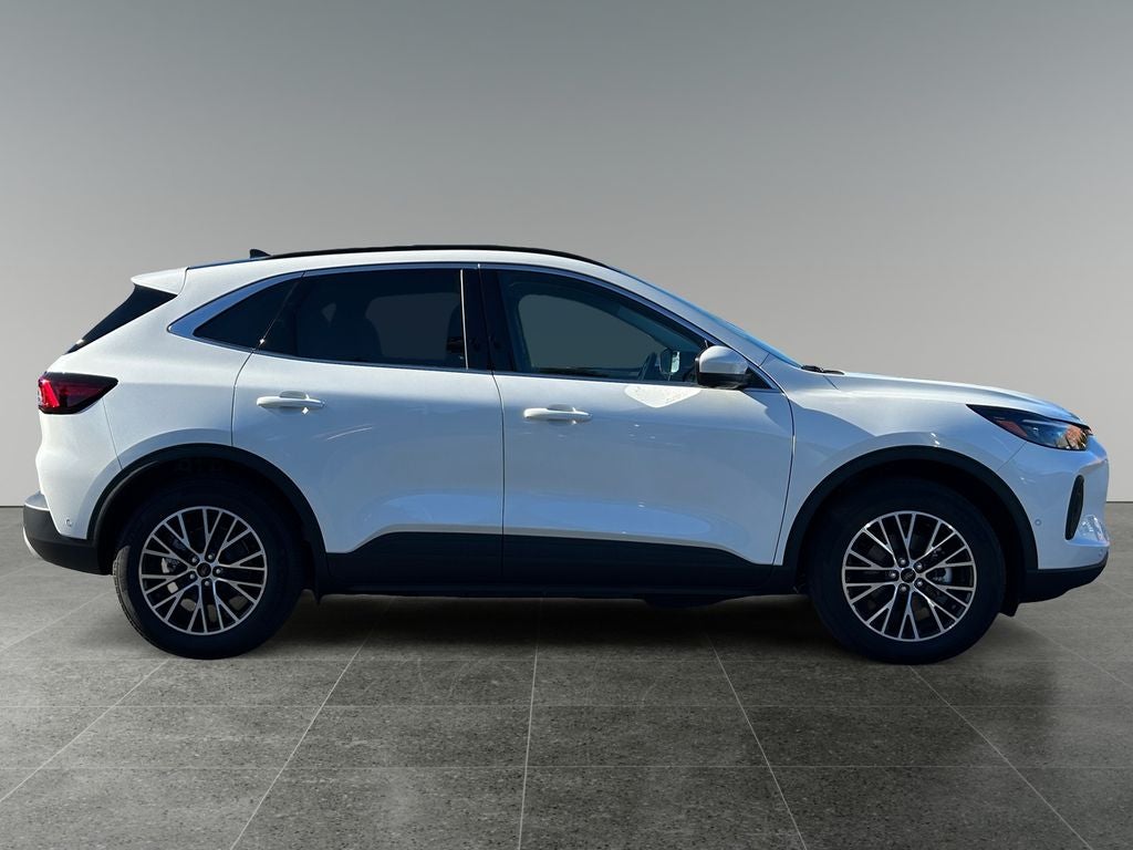 2024 Ford Escape Plug-In Hybrid Base