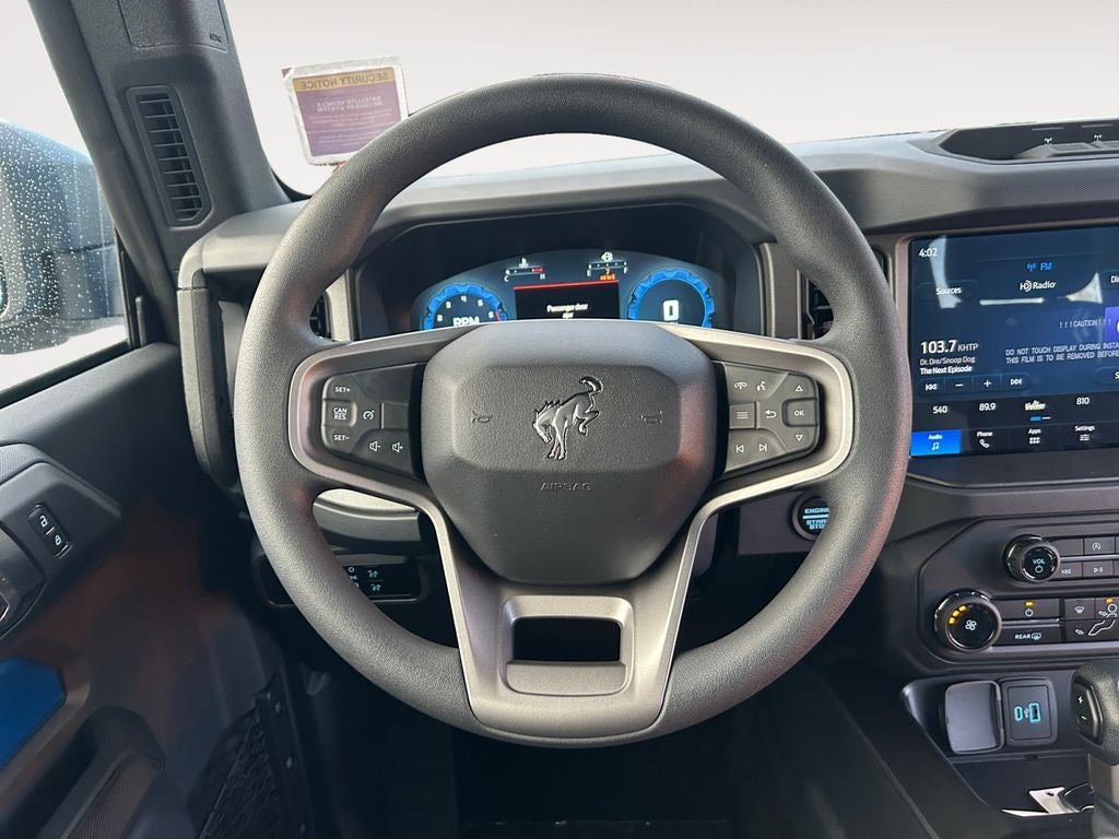 2025 Ford Bronco Base