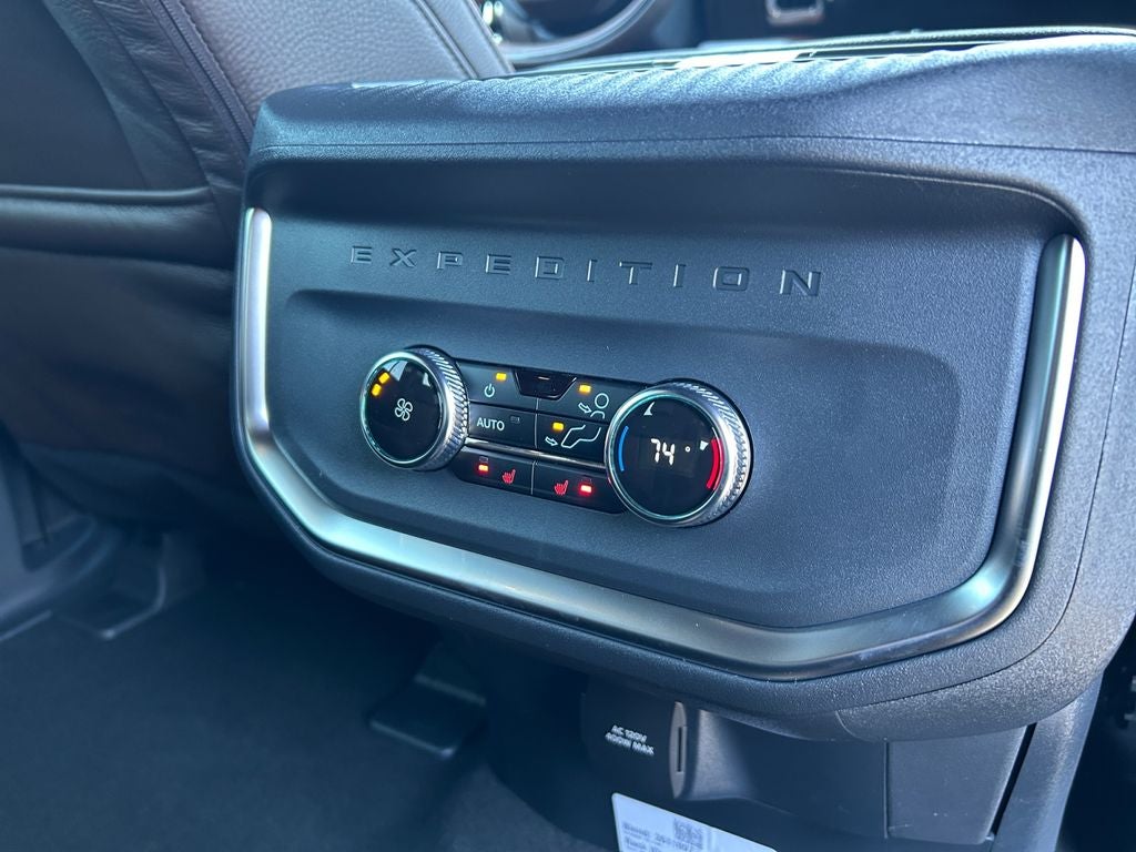 2025 Ford Expedition Max King Ranch