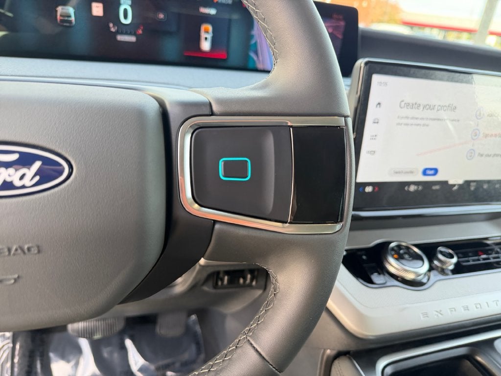 2027 Ford Expedition Active