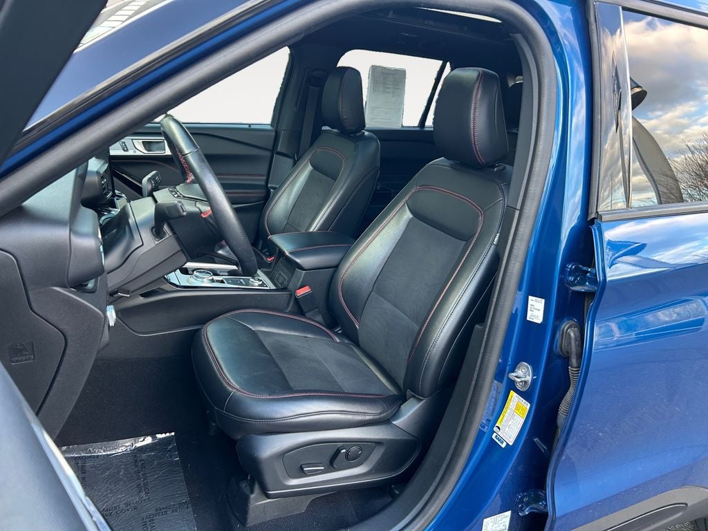 2023 Ford Explorer ST-Line