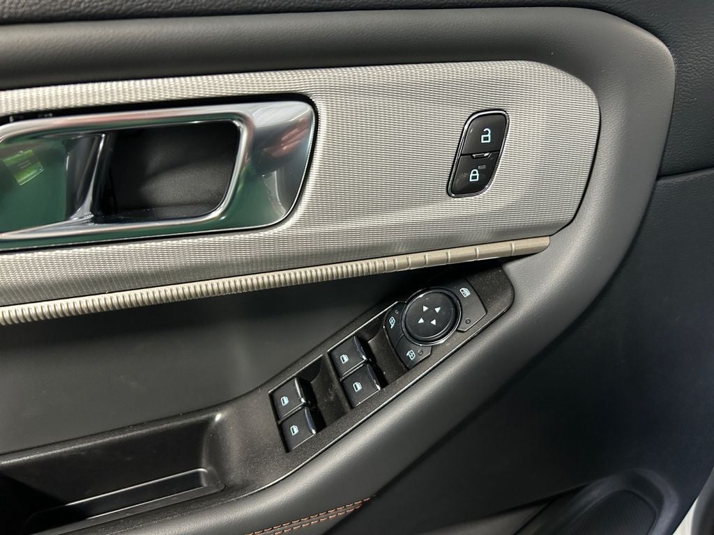 2026 Ford Explorer Active INTRANSIT