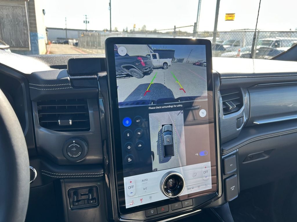 2023 Ford F-150 Lightning Platinum