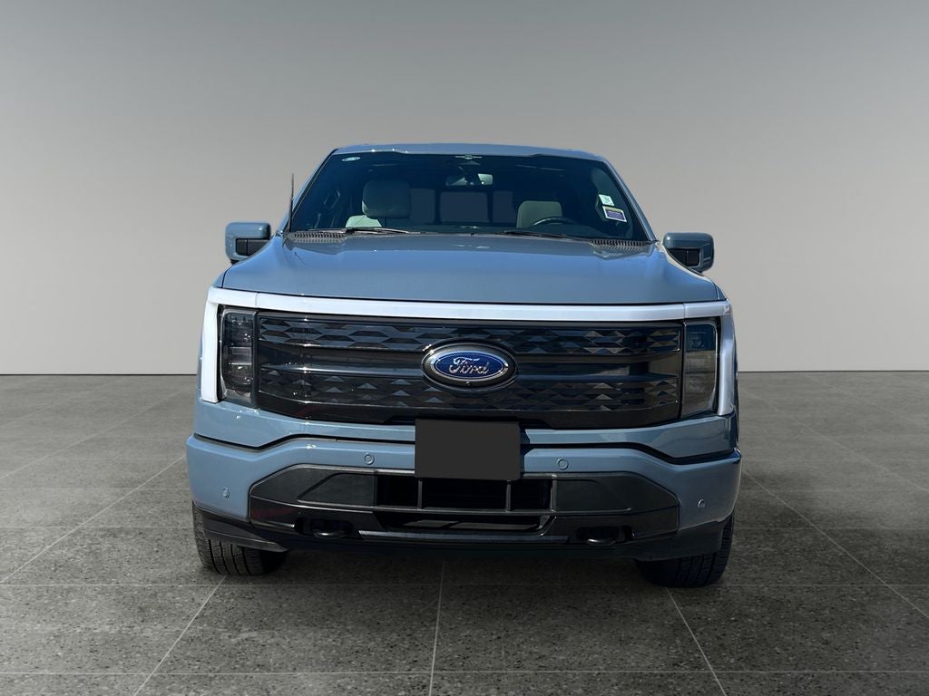 2023 Ford F-150 Lightning Platinum