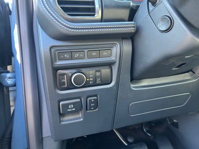 2023 Ford F-150 Lightning Platinum