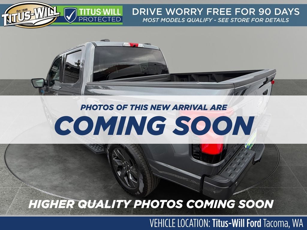 2025 Ford F-150 Lightning Flash