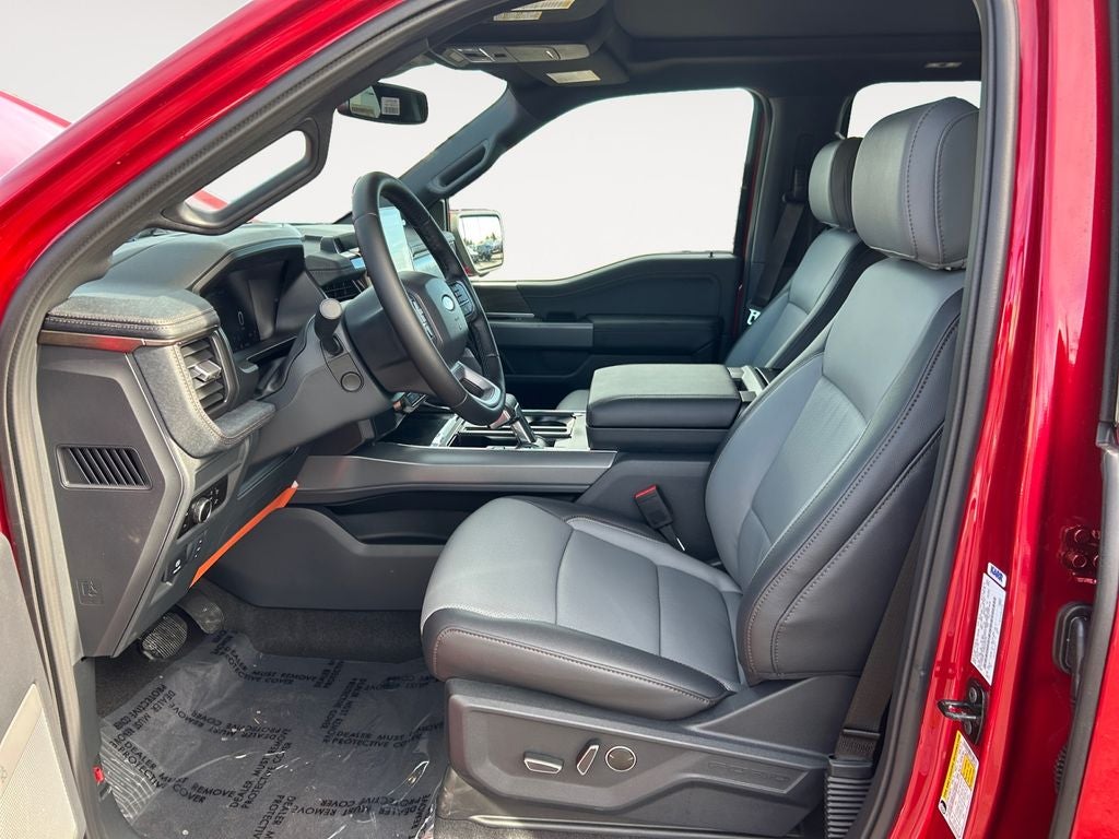 2025 Ford F-150 Lightning Lariat