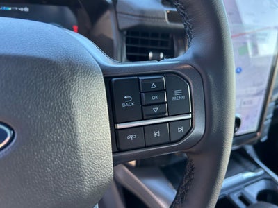 2025 Ford F-150 Lightning Lariat