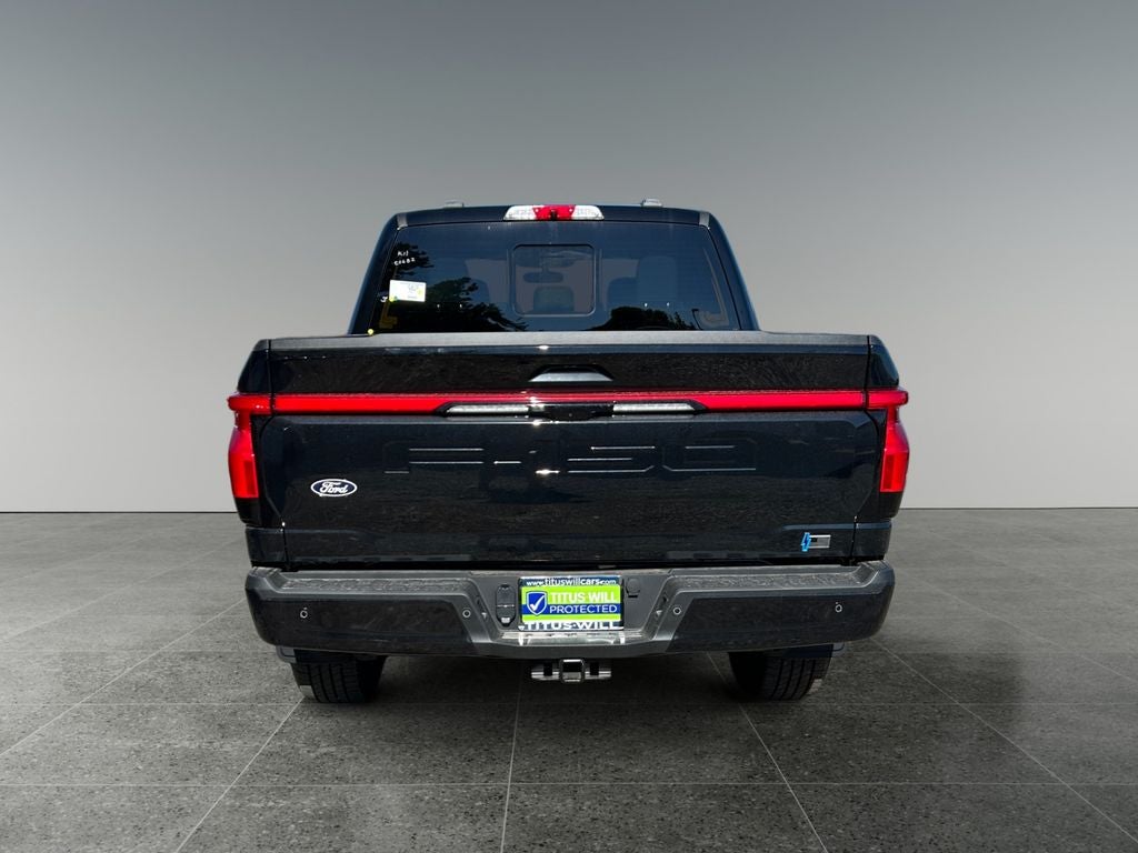 2025 Ford F-150 Lightning Lariat